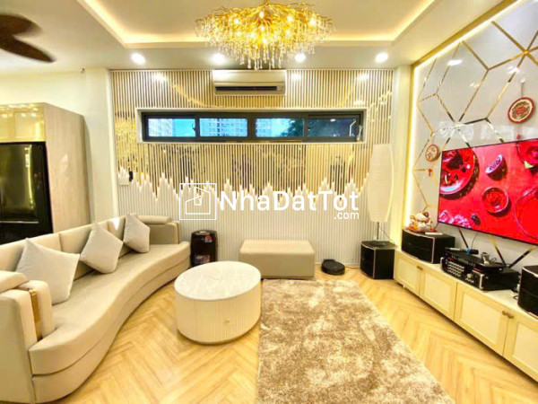 Mặt tiền nguyễn đình chiểu, q3 – 45m² – giá chỉ 14 đồng (~318tr/m²) – thấp hơn thị trường 617tr/m²