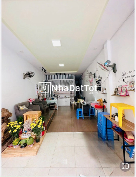 Bán nhà 2 tầng tttp hẻm hồng bàng phước tiến nha trang
