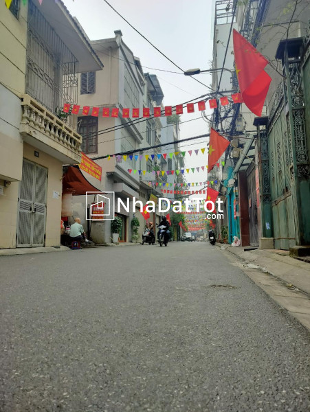 Bán 83M minh khai tặng nhà ngõ to như phố hai bà trưng