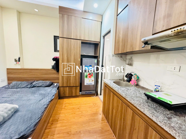 Bán tòa chdv phố võ chí công - dòng tiền 5 tỷ/năm - lô góc 206m² x 9 tầng - có hầm- 82 tỷ