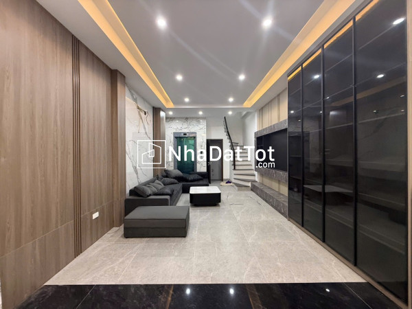 Nhà mới koong-619 vũ tông phan-5 tầng-thang máy-nở hậu-ô tô 10 m giá 9 tỷ