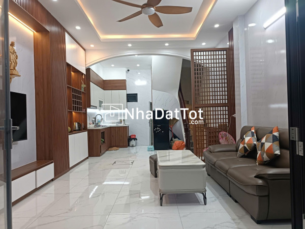 Chú hoàng gửi bán gấp nhà phố phương canh – nam từ liêm 32m2, 5 nhỉnh 5 tỷ. ô tô đỗ gần – nhà đẹp