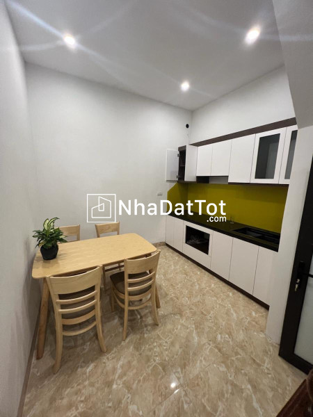Bán gấp nhà gần q1 - 51m2 ( 4.2x12 ) - 3 tầng - 3 pn - gần mt - sổ a4 - chỉ 5.x