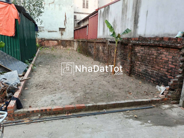 100m2, mt6m, thái lai. sát bờ kênh, 2.45 tỷ, sóc sơn. cần bán.