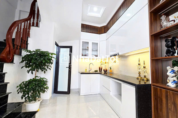 Bán căn nhà mới xây  – full nội thất – yên hòa, cầu giấy giá 7ty500tr    083.2865.116