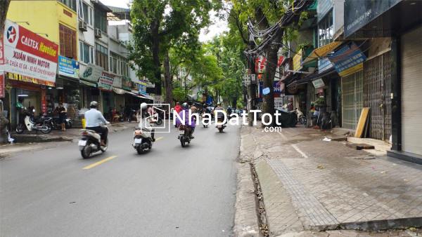 Bán nhà hoàng hoa thám ba đình- ngõ thông, kinh doanh, gần hồ tây -70m5tầng 11.9tỷ