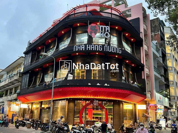 Quận 5 ! hot hot ! sang rẻ nhà hàng nướng & lẩu , dt : 1000 m2 , 1 trệt 1 lửng 3 lầu, tel :