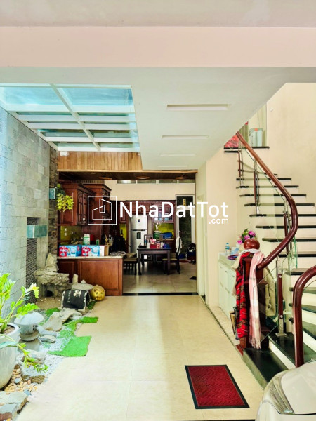 Bán nhà giáp nhị, hoàng mai, trước nhà 3m, 30m ô tô,  39m2, 7.65tỷ(ctl)