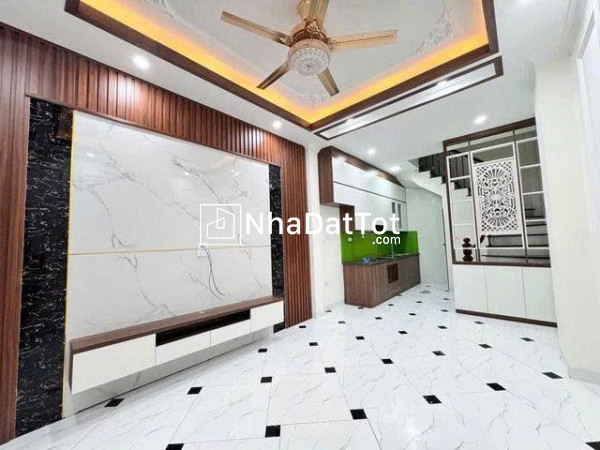 Hiếm! chính chủ chào bán nhà cổ nhuế, bắc từ liêm, dt: 30m2, 5 tầng