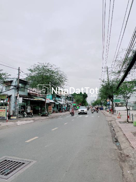 Mặt tiền kinh doanh phạm thế hiển 4x20 sổ riêng 4 tầng chỉ 14 tỷ