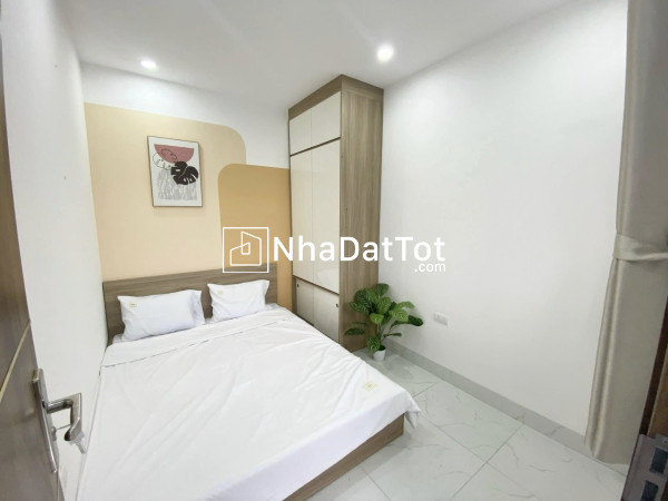 Bán tòa chdv phố võ chí công - lô góc 111m² - mt 11m - dòng tiền 1.8 tỷ/năm - chỉ 24.9 tỷ