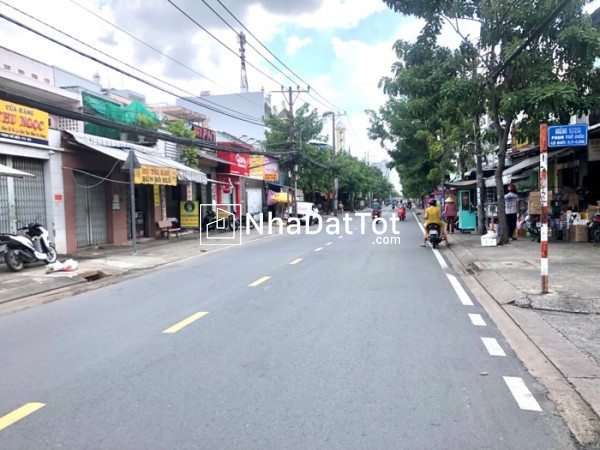 Mặt tiền kinh doanh phạm thế hiển ngang 10m dtsd 1360m2 chỉ 69 tỷ