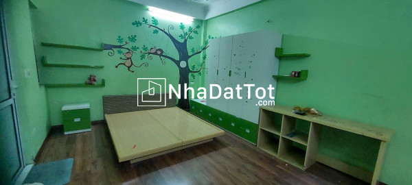Cho thuê nhà phố trương định, 5 tầng x 30m2, 3 ngủ, 12 triệu