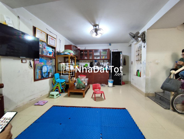 Bán 38M ngõ 42 thịnh liệt tặng nhà 30M ra đường mới hoàng mai