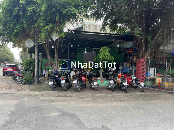 Bán nhà 2 mặt tiền kinh doanh sầm uất bậc nhất dĩ an,ngang khủng 8,4m