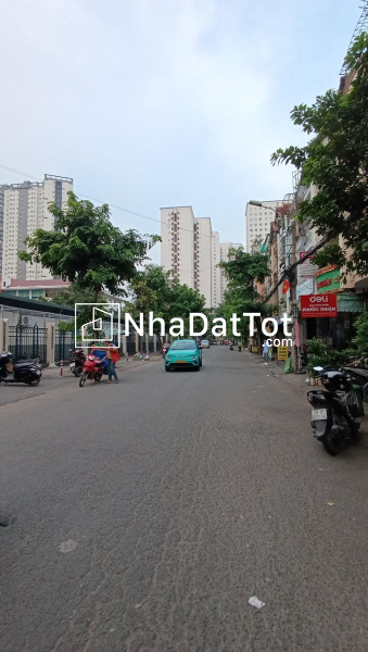 Mặt tiền kinh doanh ngang 4m đối diện parc mall quận 8 chỉ 12 tỷ nhỉnh