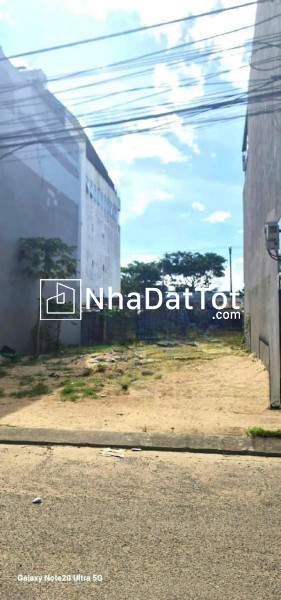Bán đất đường hoà minh 1 hướng đông nam đối diện công viên.