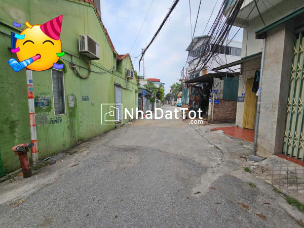 /-cake/-cake/-cake hiếm có khó tìm 4.6đ- 35m -nhà ngọc thụy long biên -ô tô đỗ cửa- gần ô tô tránh.