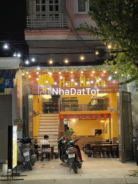 Gấp trong tháng 6 - cắt lỗ đậm sâu- sang nhượng quán ăn miền trung – đã có khách – vào là bán ngay