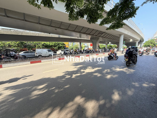 Mảnh đất hiếm-mặt phố đại la (minh khai) 192m/ mt 7.5m - 108 tỷ, sổ nở hậu đẹp