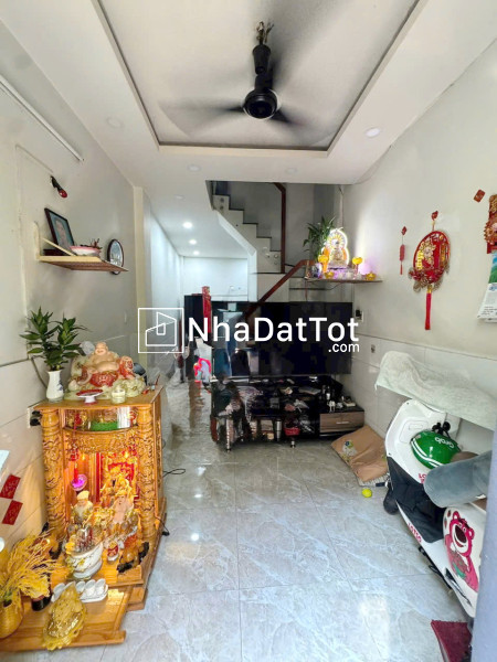 Nhà 2 lầu/st chánh hưng p9q8 ko lộ giới, giá 3.96 tỷ