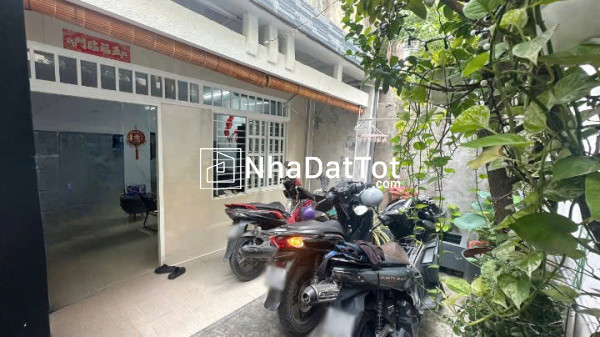 Nhà diện tích lớn (4.8x15m) nguyễn duy p9q8. giá: 3.95 tỷ