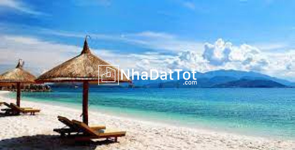 Mặt tiền lê văn hiến – đường 30m – lề 7m – tt du lịch hòa hải – giá hơn 13 tỷ 135m2