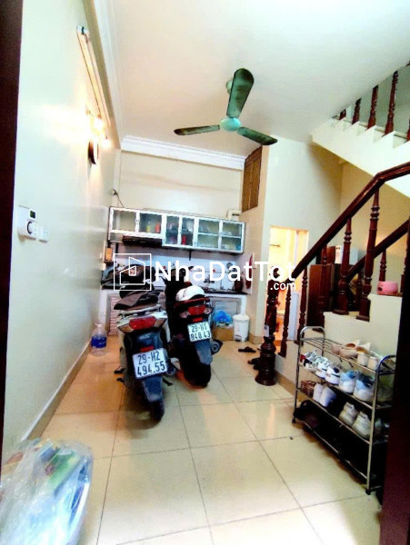Cơ hội! đang bán nhà 4 tầng tân mai - q. hoàng mai. chính chủ nhờ bán nhanh hạ chào 200 triệu. hơn
