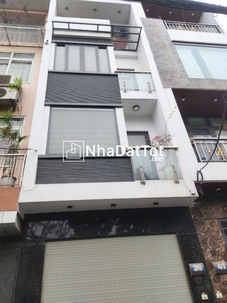 Nhà đẹp học viên tài chính - bắc từ liêm - dt43m2 - 6 tầng - giá 9,5 tỷ 
ngõ ô tô , thông