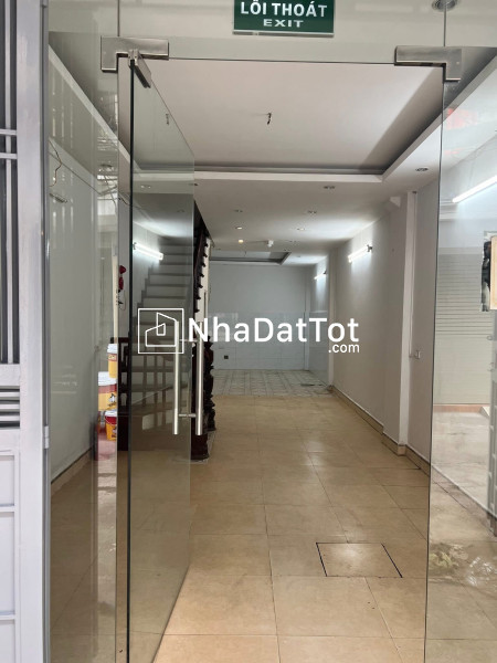 Cho thuê nhà ngõ oto thái hà, 43 m2*3 tầng 3pn3vs, 12 triệu vp c.ty, kdon, spa, cà phê, ở gđ