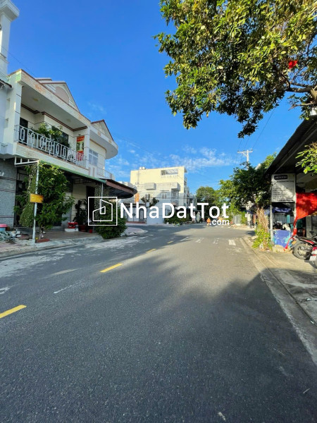 Nhà chính chủ - vị trí đẹp đường lê hồng phong, p. cam lộc, cam ranh