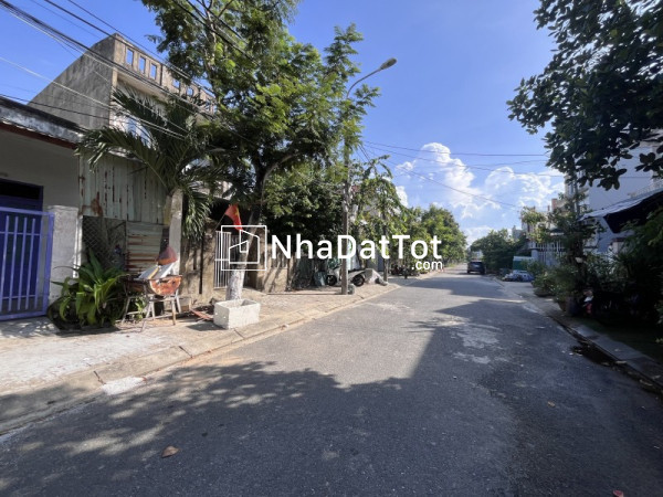 Đất mặt tiền biển tân trà - 115m2, chỉ hơn 3 tỷ. lh ngay 0979664538