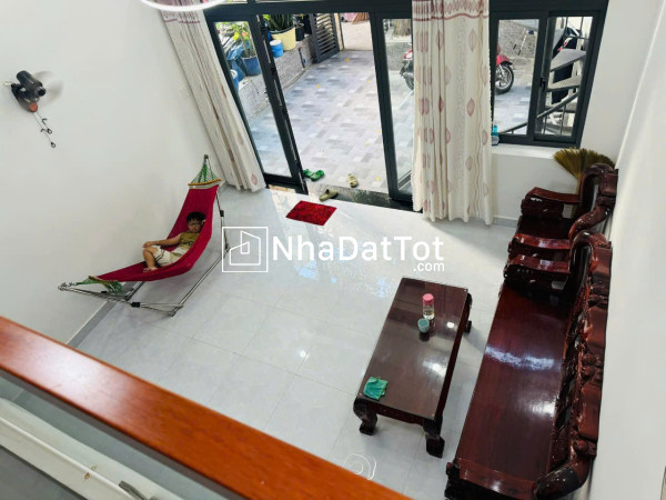 Bán nhà 2 tầng cách mạng tháng tám – quận 10 – 7 phòng ngủ – 62m² – giá chỉ 9 tỷ