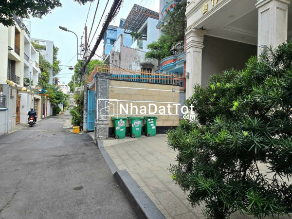 Xe hơi ngủ nhà - nơ trang long thông lê quang định - p7 bình thạnh - khu vip - 4 tầng btct - gấp