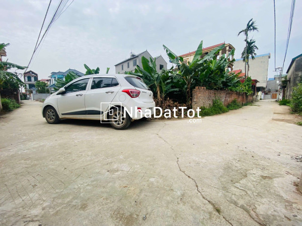 E quang cc bán 100m full tc,mt 4,3m,giá f0 đầu tư,tổ 9 tt quang minh,lh công chứng