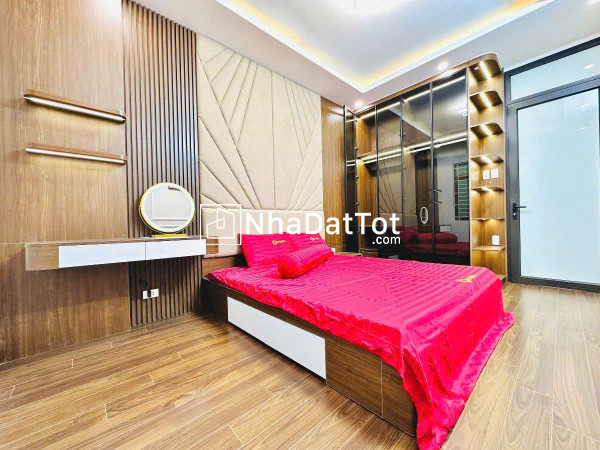 Trần quốc vượng - cầu giấy vip - hai mặt ngõ - 41m2 5 tầng mặt tiền 3.3m giá 9.85 tỷ