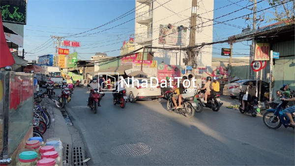 Cần bán 16.500m2 đất mt đường trường lưu - long trường q9  giá chỉ 165 tỷ
