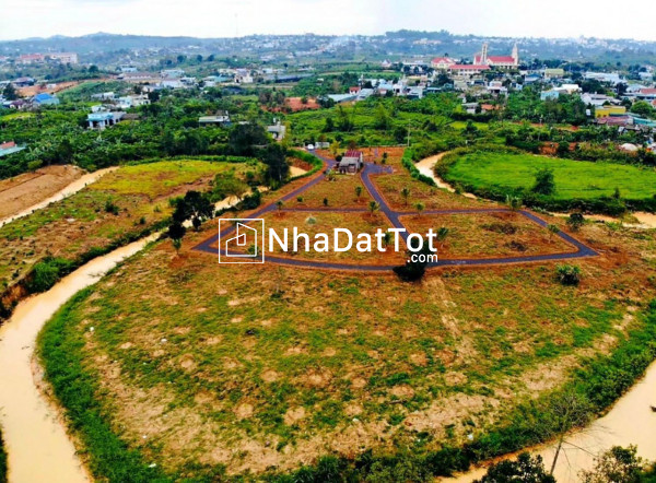 Bán lô đất nghỉ dưỡng mặt tiền đường ngô tất tố, xã lộc châu, thành phố bảo lộc.