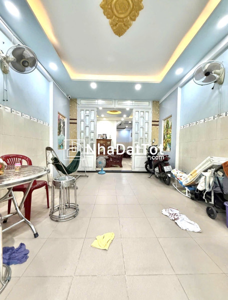 Chỉ 5.15 tỷ tl! nguyễn thái sơn – 3 tầng – có phòng ngủ trệt – gần cv gia định