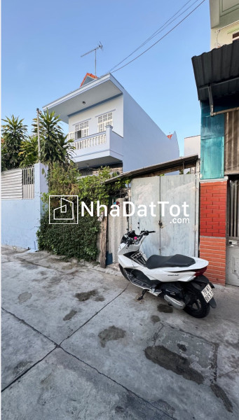 Bán nhanh lô đất đương 2 ô tô gần nhà thờ ba làng gần-vĩnh hoà