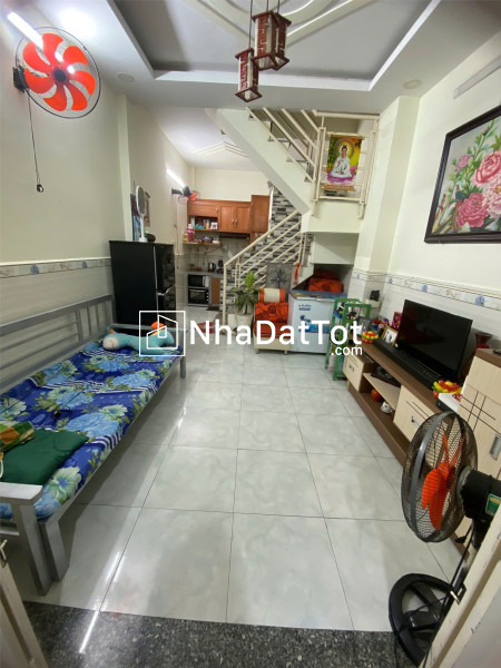 Nhà đẹp – giá tốt  – cần bán  căn nhà tại đường hà huy giáp, phường thạnh xuân, quận 12, hcm