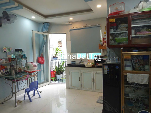 Nhà đẹp - giá tốt chính chủ cần bán nhanh nhà view đẹp tại quận gò vấp, tphcm