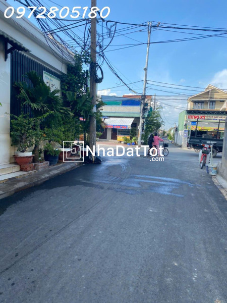 Nhà đẹp đường xe hơi thông, 67m2, ngang 4.5m, hiệp bình phước thủ đức, 5.3 tỷ tl