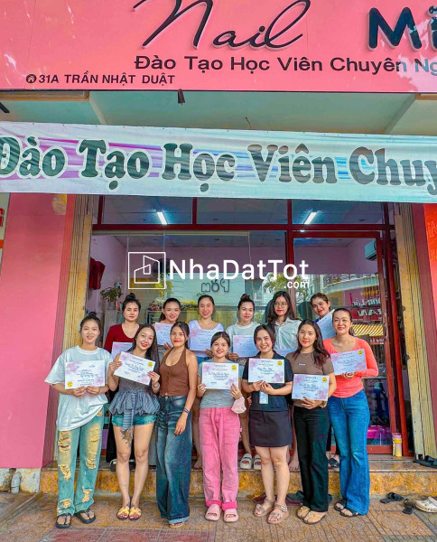 Sang nhượng mặt bằng tại 31a trần nhật duật, nha trang