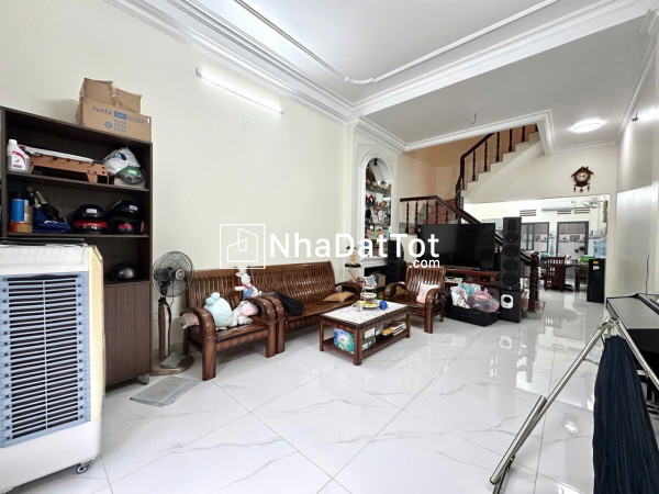 Mặt tiền 16m - vũ ngọc phan - p13 bình thạnh - 4 tầng btct - 4pn lớn - sân thượng lớn - giảm sốc 2