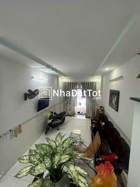 Hàng hiếm, giá rẻ! nhà 1t1l gần ngã tư tân phong, nhựa 5m thông chỉ 4,5ty