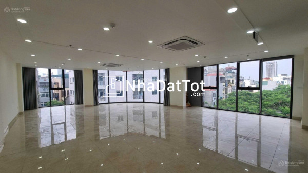 Cho thuê văn phòng 7 tầng 1 hầm mặt phố duy tân, 140m² giá rẻ cho doanh nghiệp vừa và nhỏ