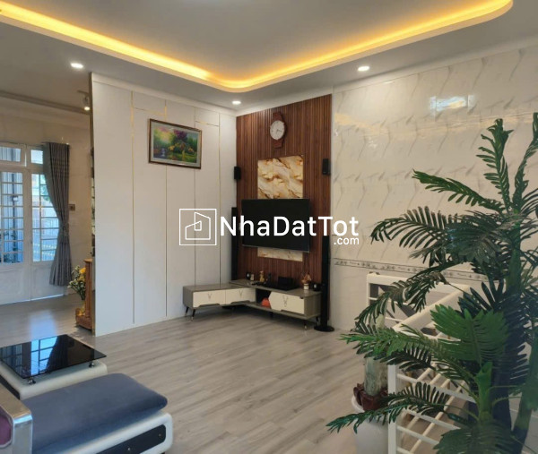 Bán nhà đà lạt - lâm đồng chỉ 2tỷ100 (thương lượng) gần ngay trung tâm ,1 căn duy nhất giá hạt dẻ