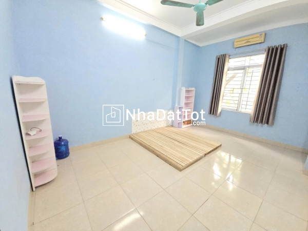 Chính chủ cho thuê phòng 25m2 tại ngõ 157 pháo đài láng, phường láng thượng, quận đống đa, hà nội