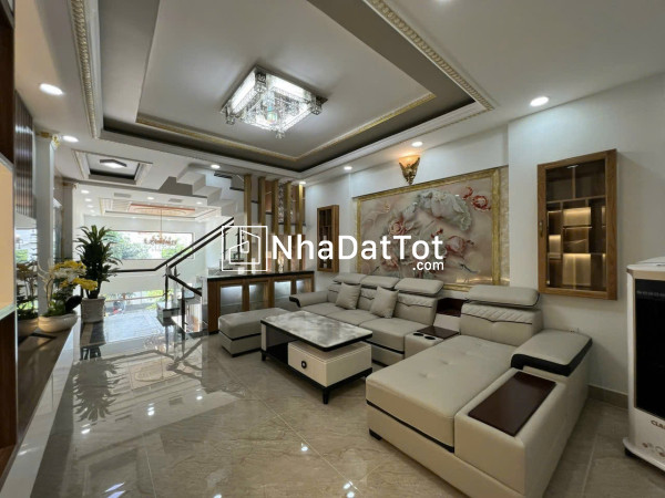 Cho thuê nhà 2  mặt tiền - phan văn trị- gò vấp - dt 320 m2 - giá 40 tr/tháng.
